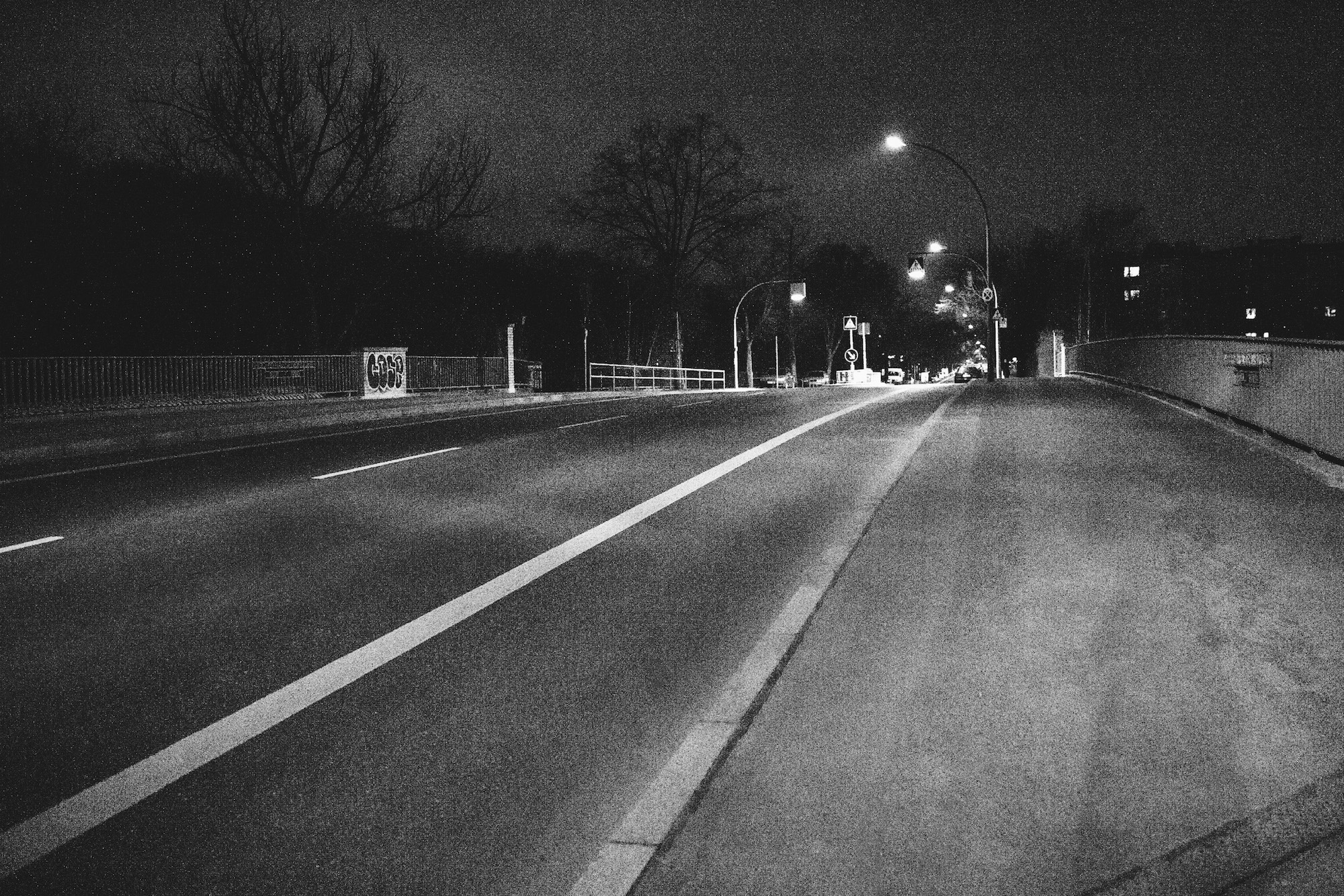 Velvet Revolution feat. Jelena Kuljic